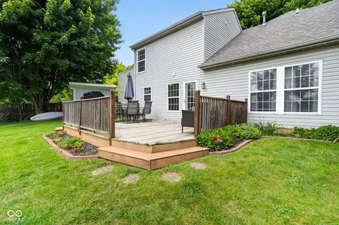 7023 Elias Circle Indianapolis IN 46236