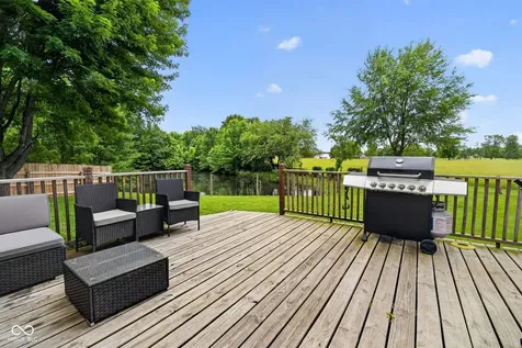 7023 Elias Circle Indianapolis IN 46236