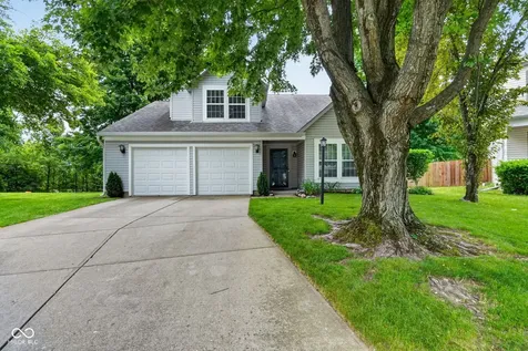 7023 Elias Circle Indianapolis IN 46236