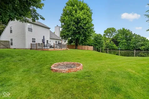 7023 Elias Circle Indianapolis IN 46236
