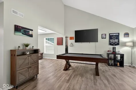 7023 Elias Circle Indianapolis IN 46236