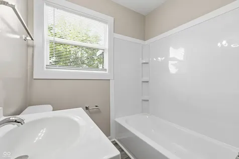 7359 E 53rd Street Indianapolis IN 46226