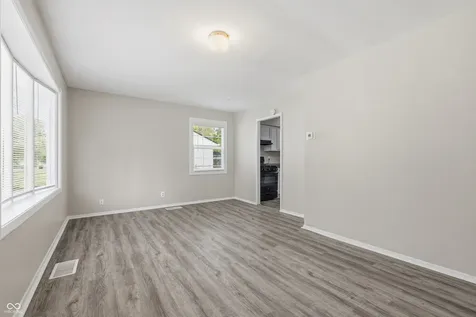 7359 E 53rd Street Indianapolis IN 46226