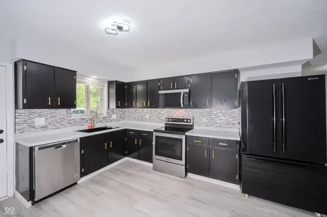 6017 Northland Road Indianapolis IN 46228