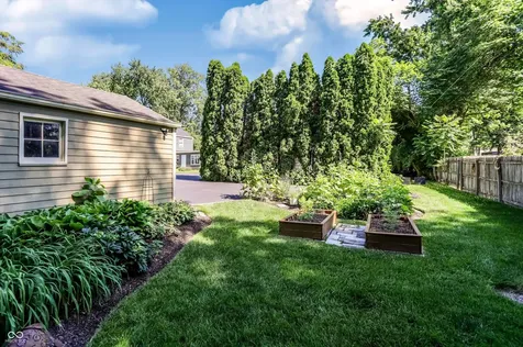 6121 N Meridian Street Indianapolis IN 46208