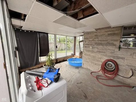 39 Burbank Road Indianapolis IN 46219