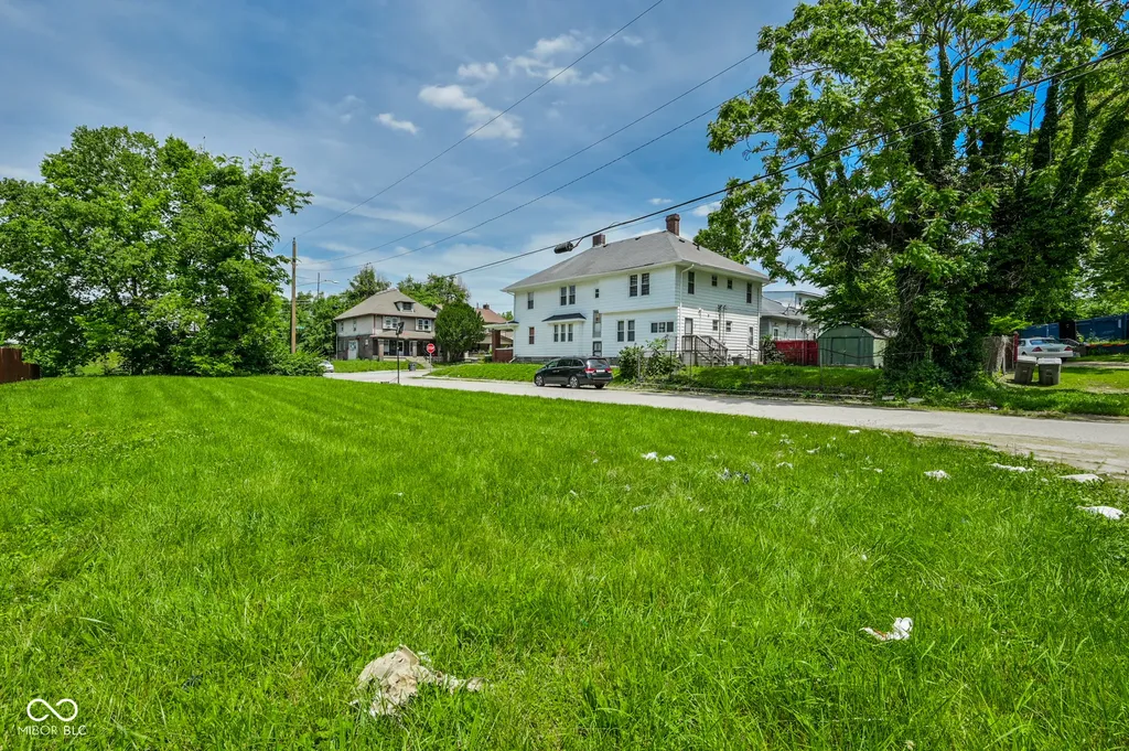 1520 Samoa Street Indianapolis IN 46201