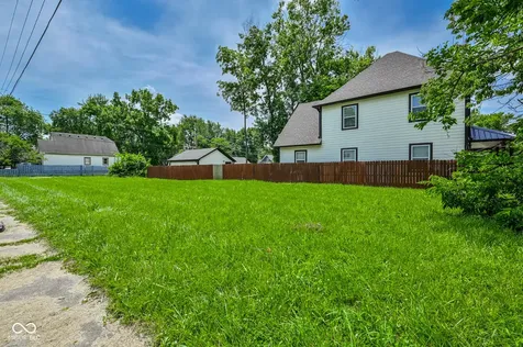 1520 Samoa Street Indianapolis IN 46201