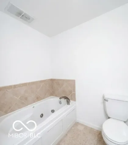 1761 Walnut Trace Greenfield IN 46140