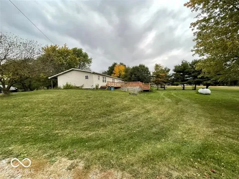 1227 Holmes Road Lebanon IN 46052