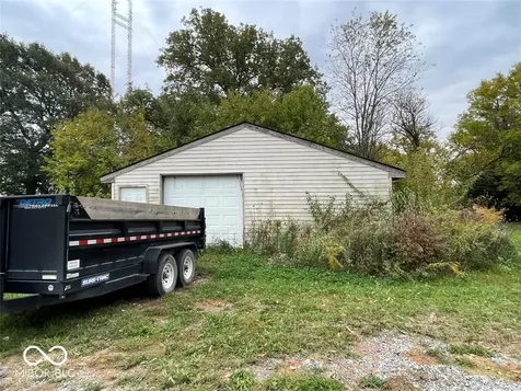 1227 Holmes Road Lebanon IN 46052