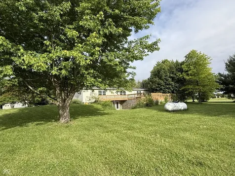 1227 Holmes Road Lebanon IN 46052