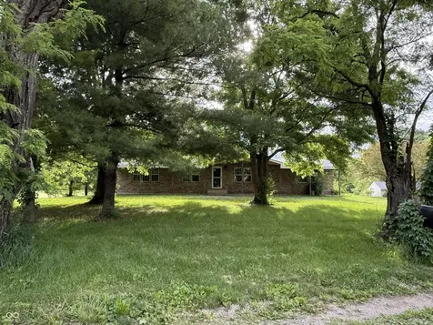 1227 Holmes Road Lebanon IN 46052