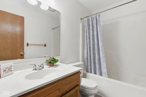 12536 Trophy Drive Fishers IN 46038