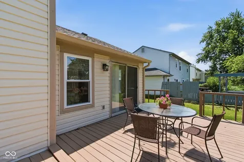 12536 Trophy Drive Fishers IN 46038