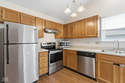 12536 Trophy Drive Fishers IN 46038