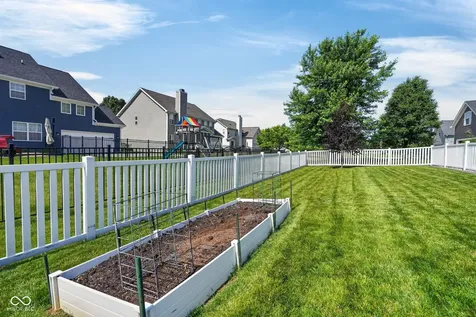 1271 Liberty Drive Westfield IN 46074