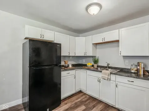 7242 E 52nd Street Indianapolis IN 46226