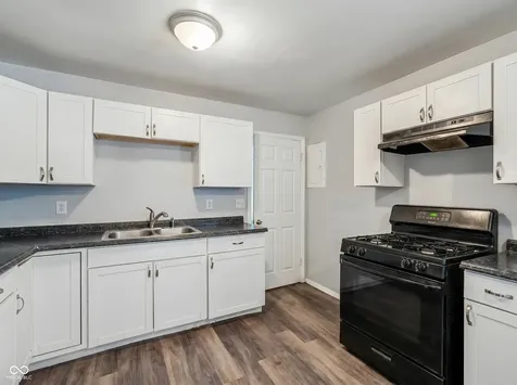 7242 E 52nd Street Indianapolis IN 46226