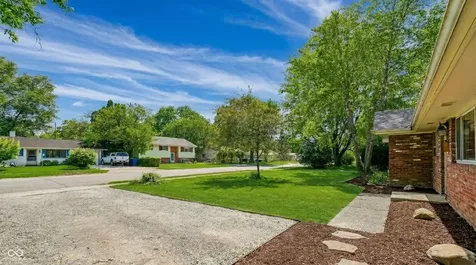 7242 E 52nd Street Indianapolis IN 46226