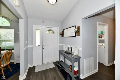 6053 Countrybrook Road Indianapolis IN 46254
