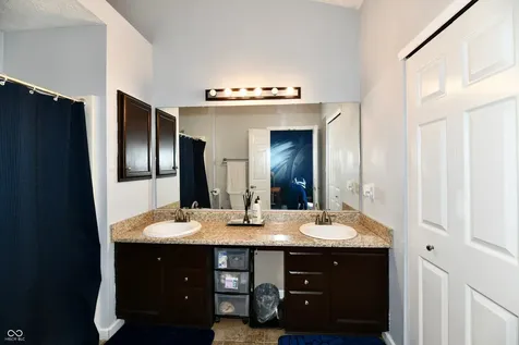 6053 Countrybrook Road Indianapolis IN 46254