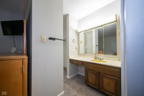 2257 Rome Drive Indianapolis IN 46228