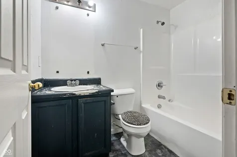 5682 W Port Drive Mccordsville IN 46055