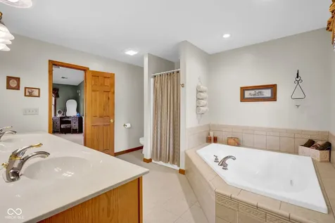 13010 E Otter Creek Lane Columbus IN 47203
