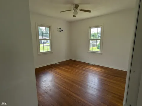 107 W Freeman Avenue Seymour IN 47274