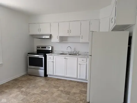 107 W Freeman Avenue Seymour IN 47274