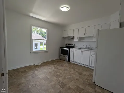 107 W Freeman Avenue Seymour IN 47274