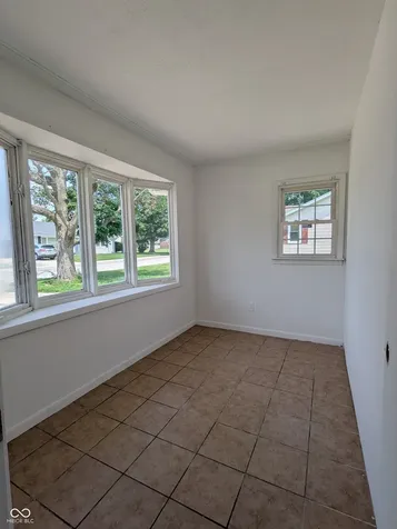 107 W Freeman Avenue Seymour IN 47274