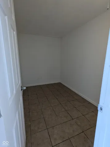 107 W Freeman Avenue Seymour IN 47274