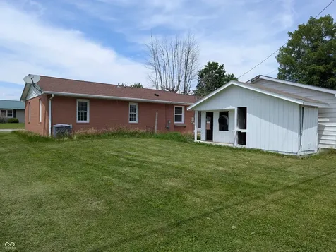 107 W Freeman Avenue Seymour IN 47274