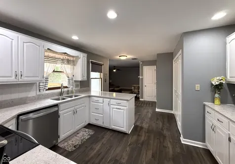 6579 English Drive Avon IN 46123