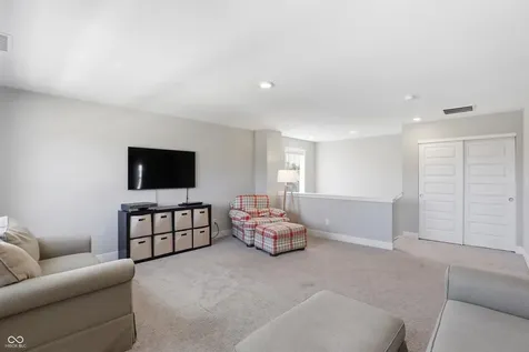 2253 W 171st Street Westfield IN 46074