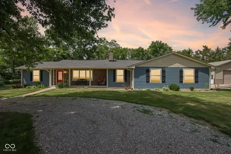 6820 W Rd 150 N Bargersville IN 46106