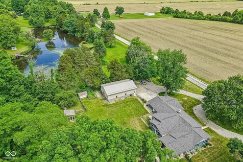 6820 W Rd 150 N Bargersville IN 46106