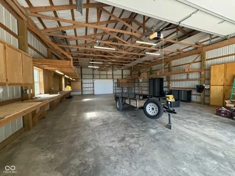 6820 W Rd 150 N Bargersville IN 46106