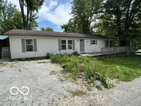 6117 Van Bibber Lake Estates Greencastle IN 46135