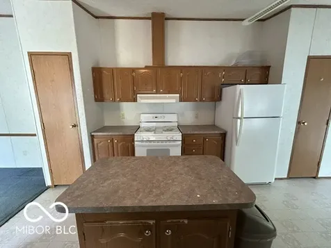 6117 Van Bibber Lake Estates Greencastle IN 46135