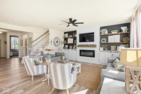 9327 Cobble Court Avon IN 46123