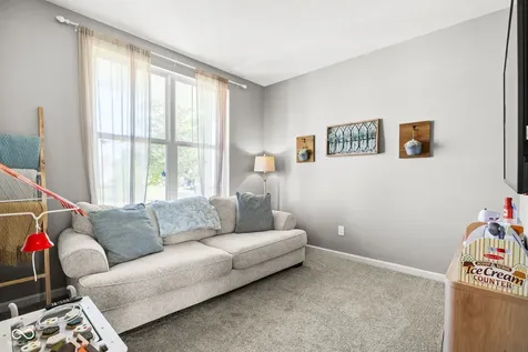 9327 Cobble Court Avon IN 46123