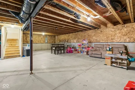 9327 Cobble Court Avon IN 46123