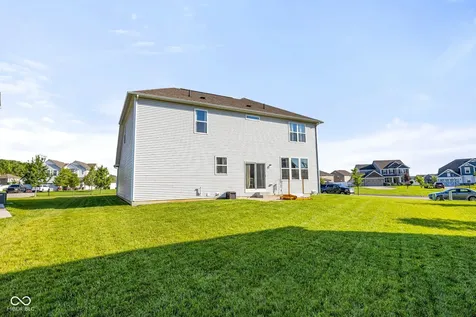 9327 Cobble Court Avon IN 46123