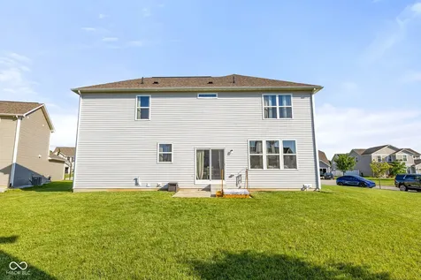 9327 Cobble Court Avon IN 46123