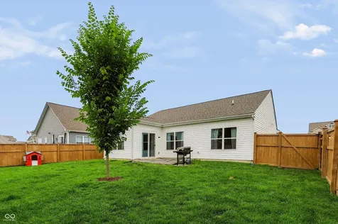 8240 Ambrosia Lane Pendleton IN 46064