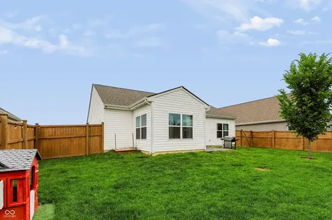 8240 Ambrosia Lane Pendleton IN 46064