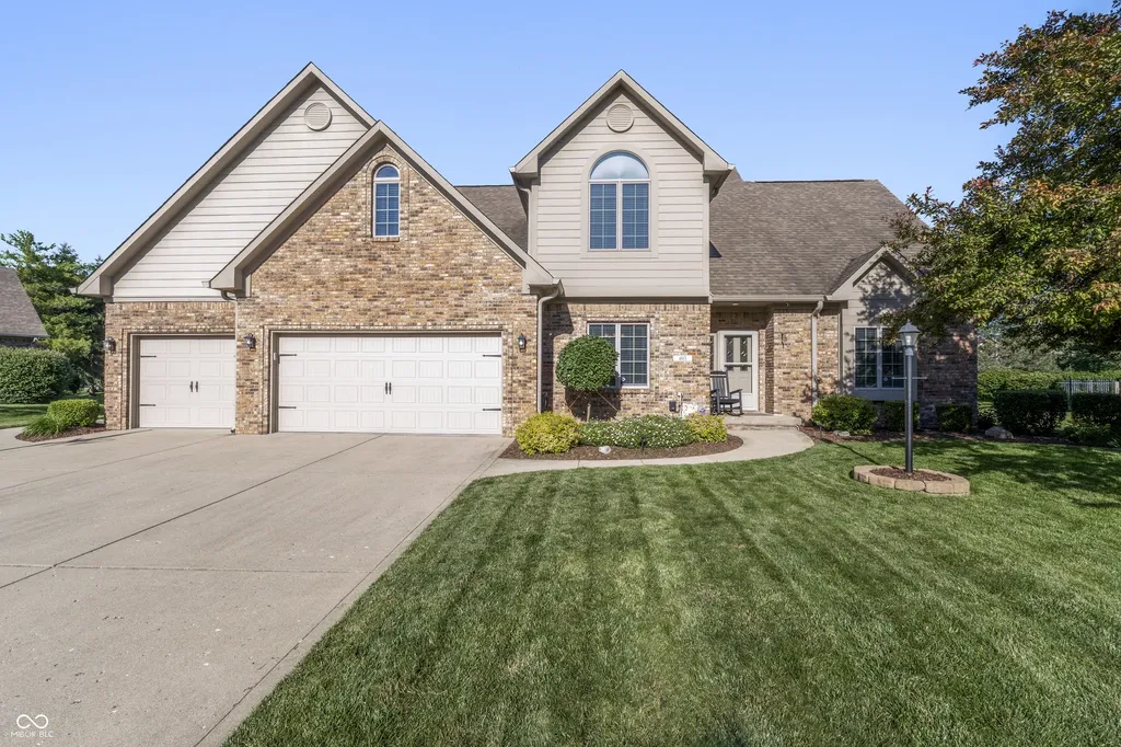 1187 Forest Commons Drive Avon IN 46123